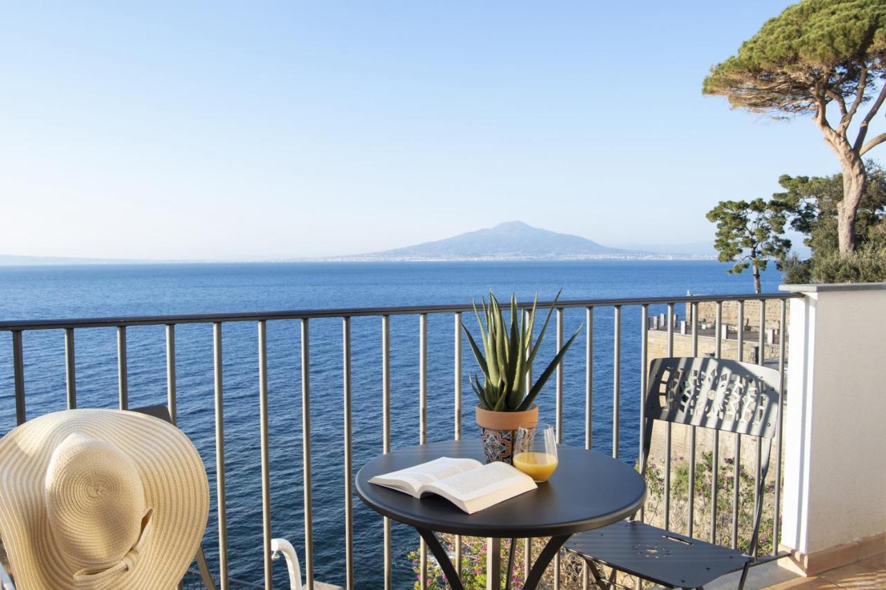 Amore Rentals - Villa Galidia Sorrento Eksteriør billede