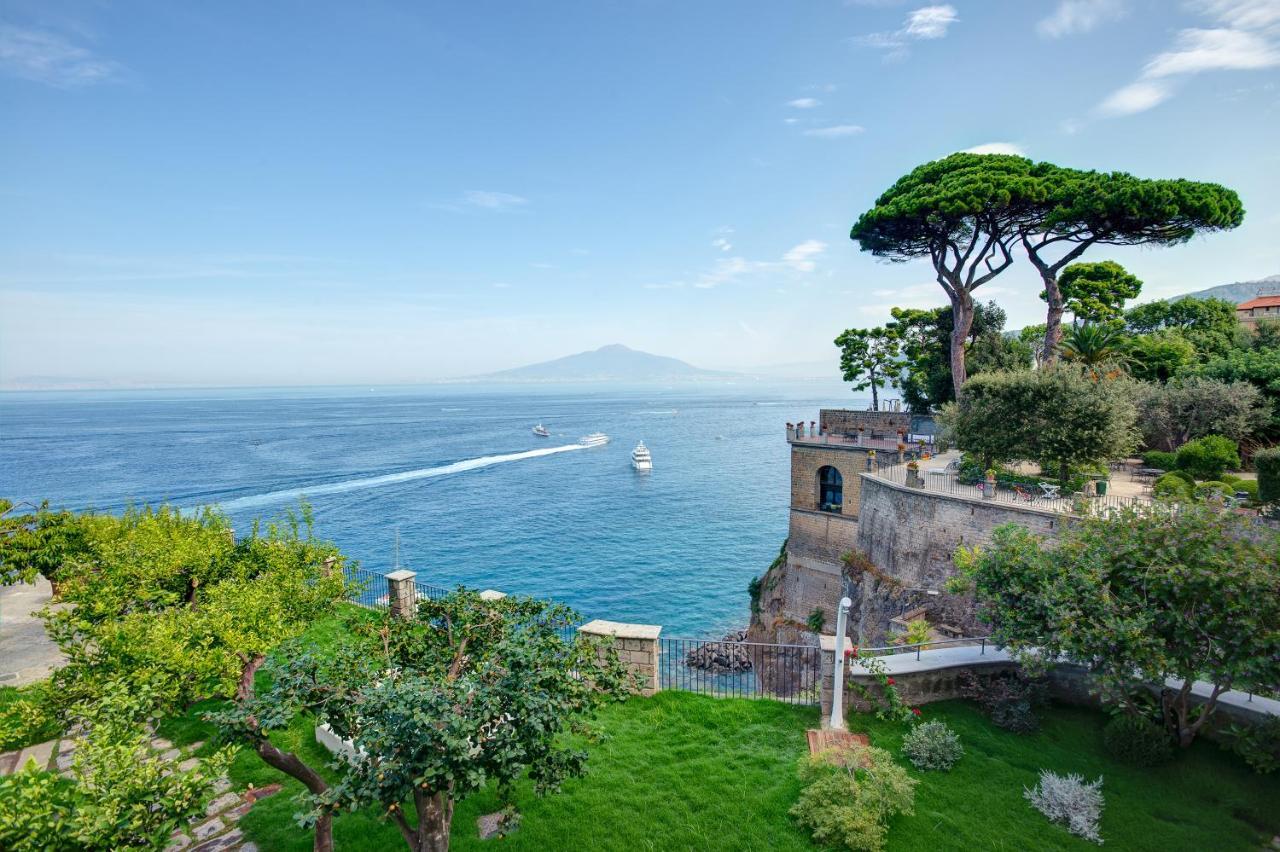 Amore Rentals - Villa Galidia Sorrento Eksteriør billede