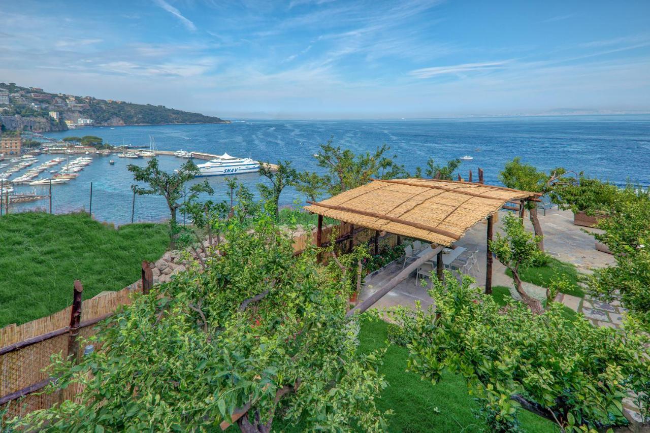 Amore Rentals - Villa Galidia Sorrento Eksteriør billede