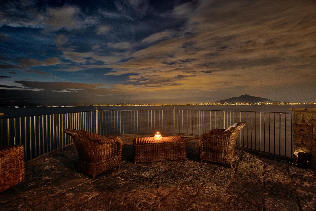 Amore Rentals - Villa Galidia Sorrento Eksteriør billede